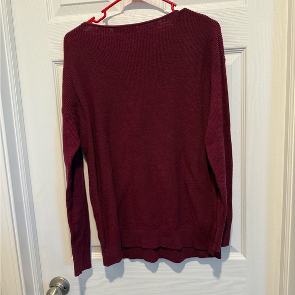 Banana Republic Knit Ribbed Sweater Plum Size Medium.  Style# 485654-02. - Picture 2 of 6